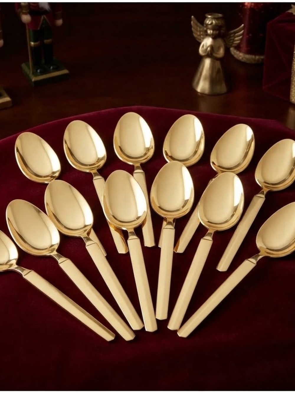 NEW GOLDEN 12 STAINLESS STEEL TEASPOONS BUNDLE HOLIDAY CHRISTMAS THANKSGIVING